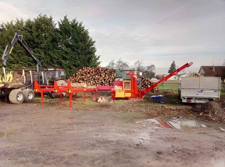 Bois de chauffage près de Moulins